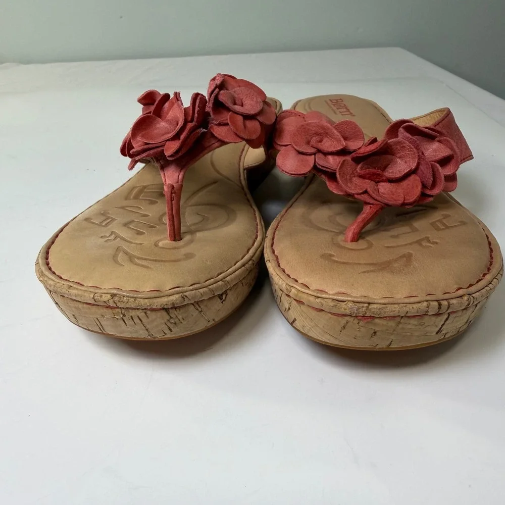 Born Womens Coral Pink Leather Floral Wedge Thong Sandals‎ B93805 Size 7 38